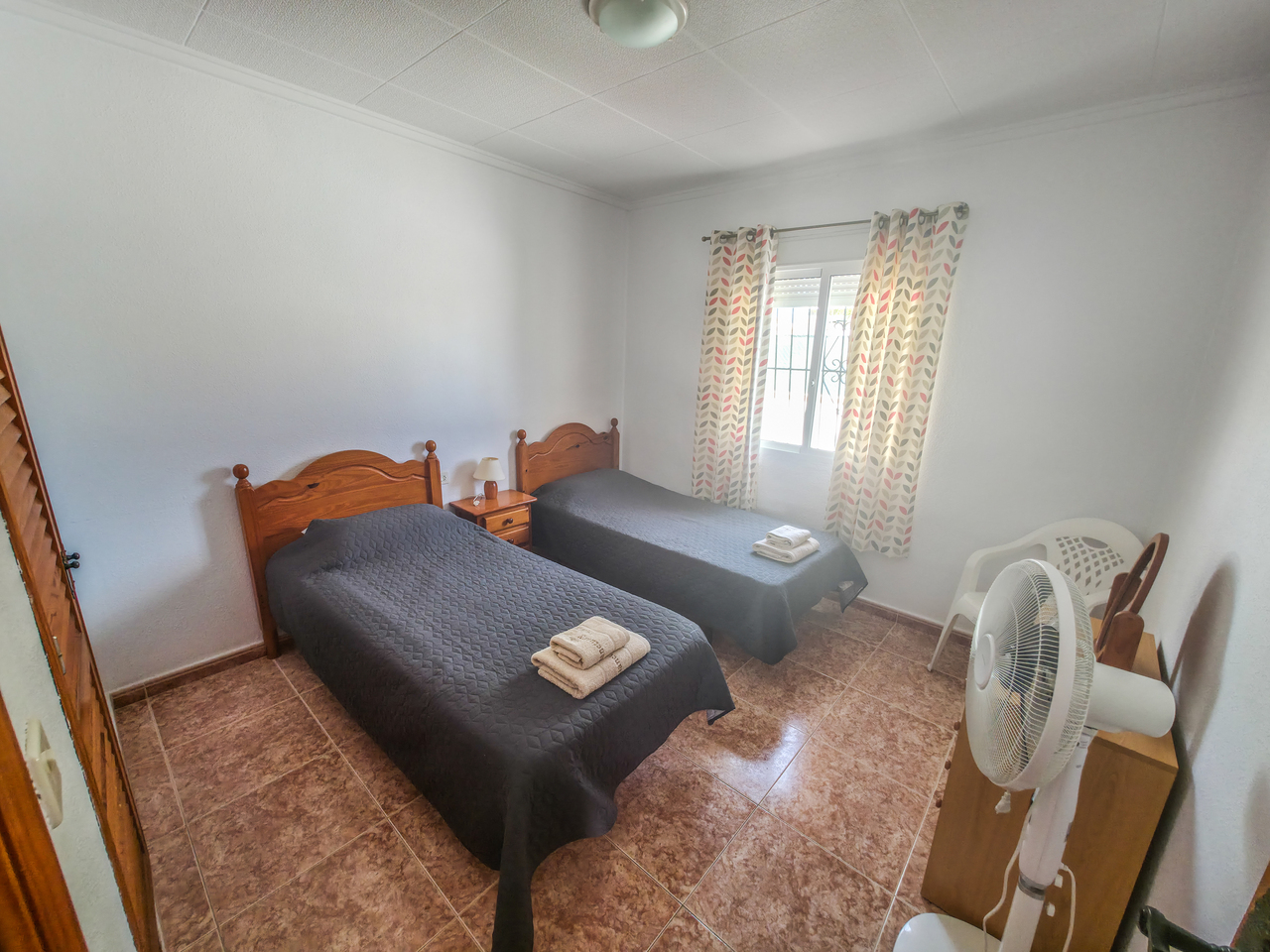 Terrace in villa for sale in Torrevieja