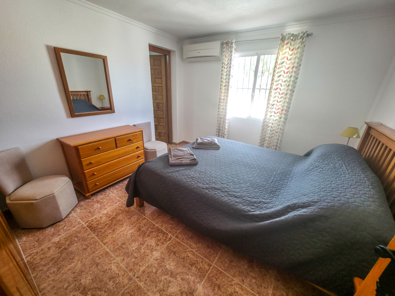 Terrace in villa for sale in Torrevieja