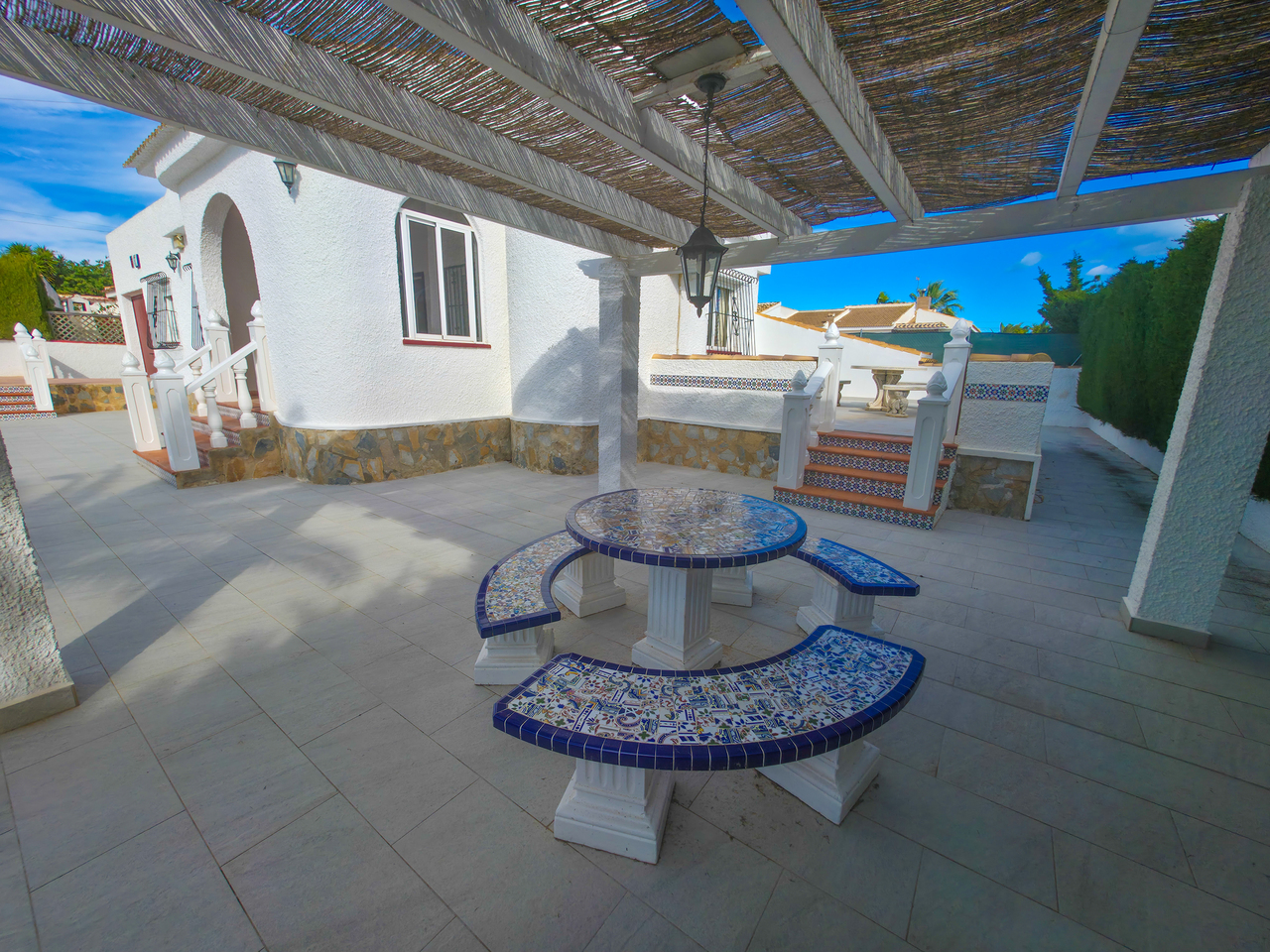 Bathroom in villa for sale in Torrevieja