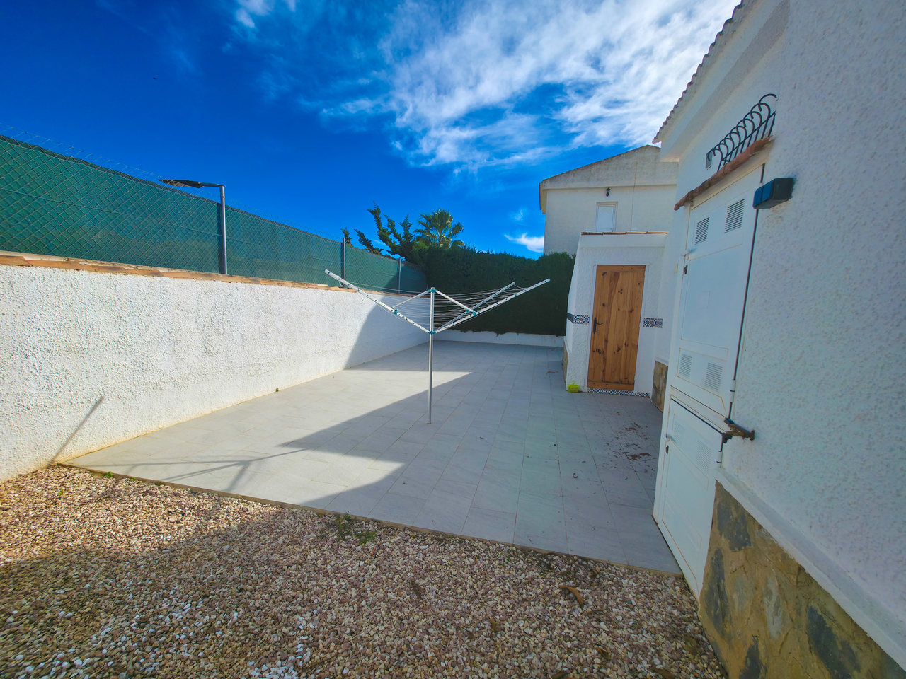 Dining area in villa for sale in Torrevieja