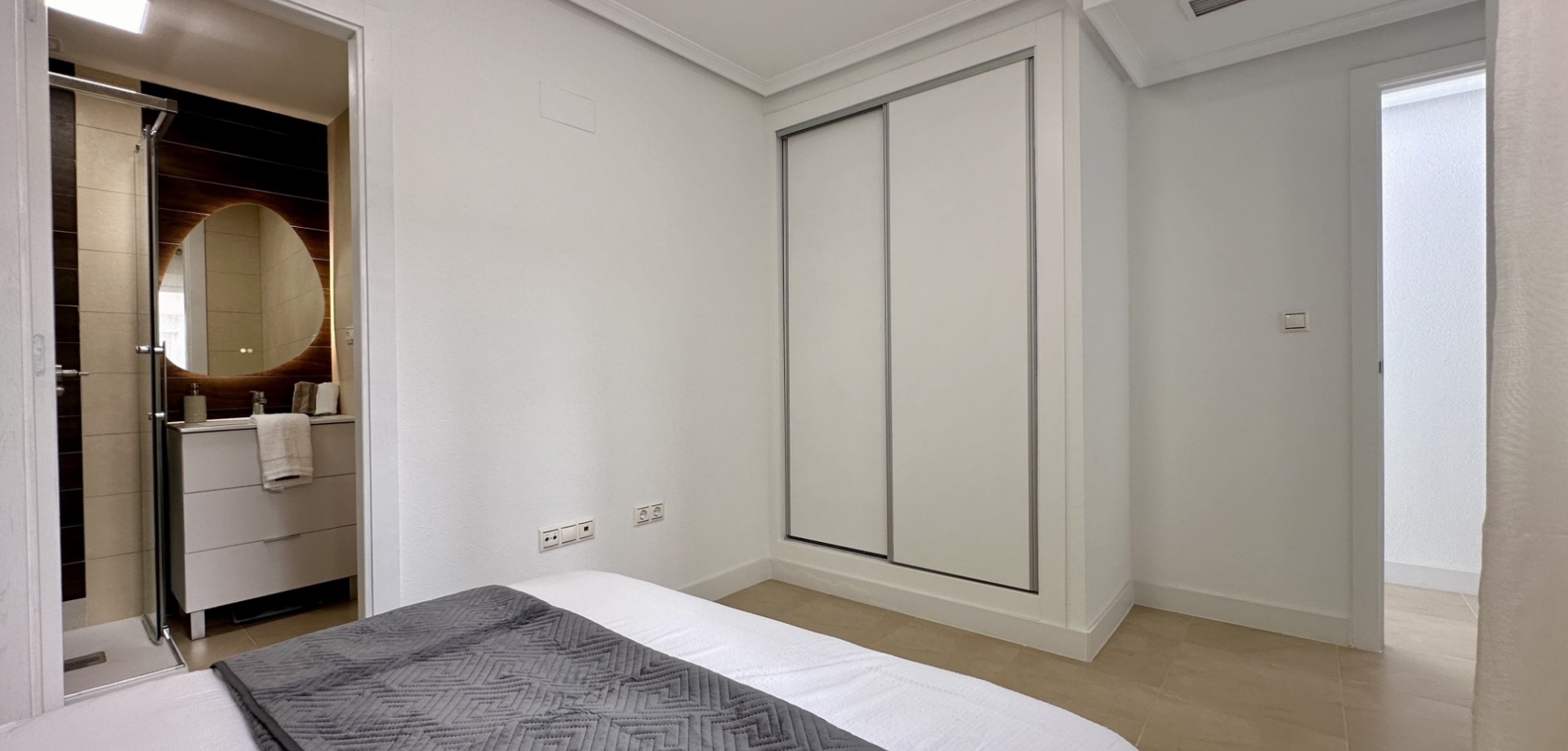Bathroom in apartment for sale in Torrevieja