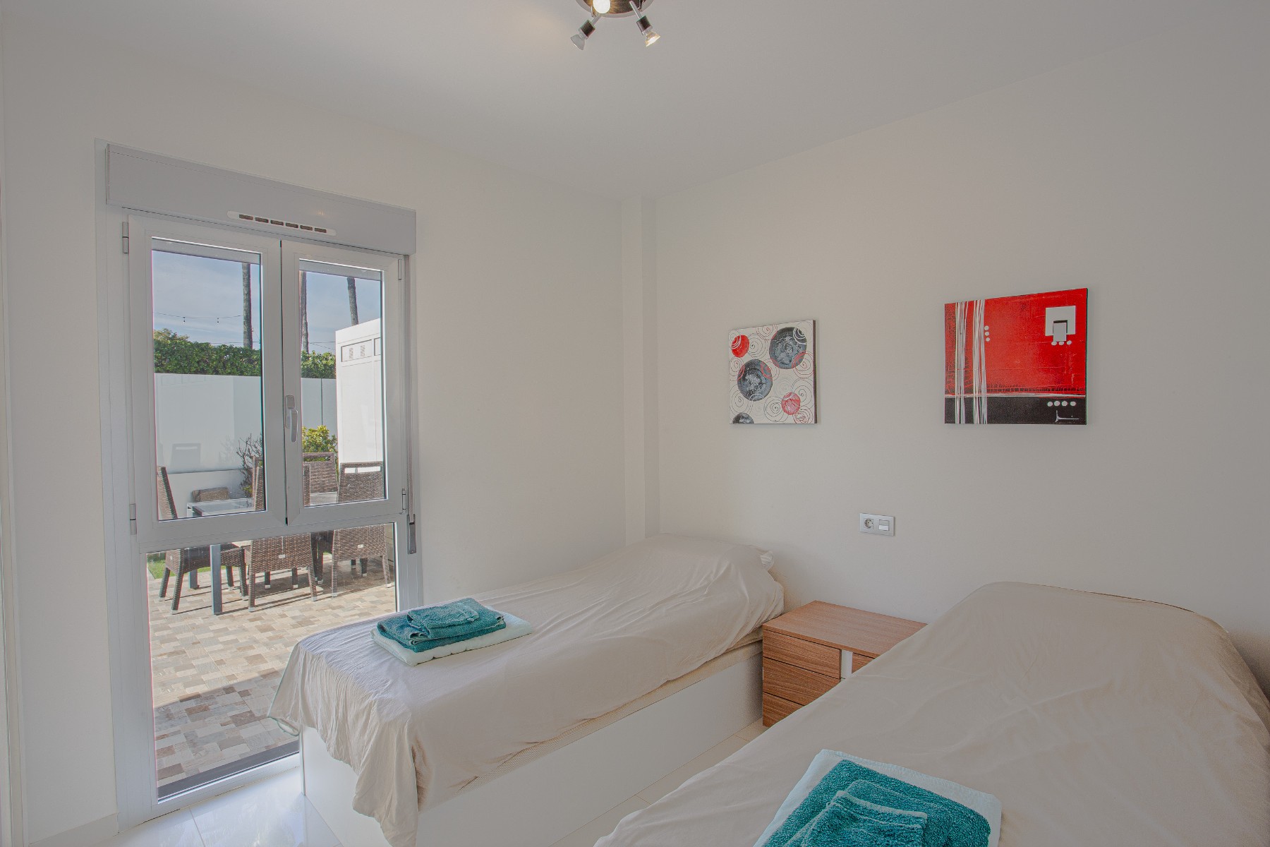 Terrace in villa for sale in Orihuela Costa
