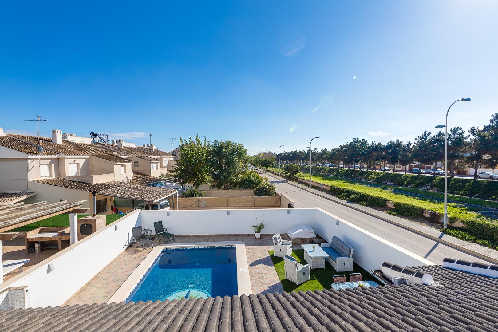 Master bedroom in villa for sale in San Javier