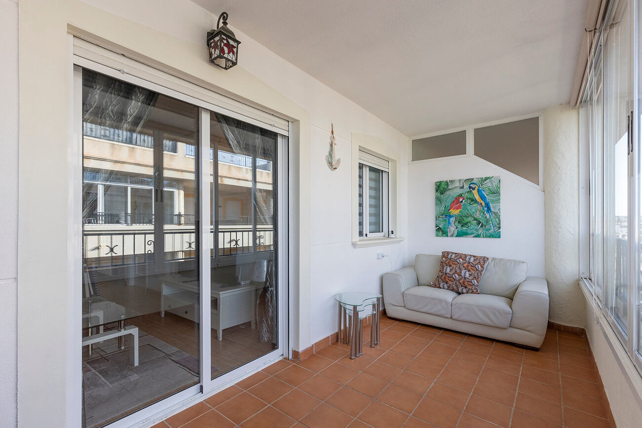Master bedroom in apartment for sale in Orihuela Costa