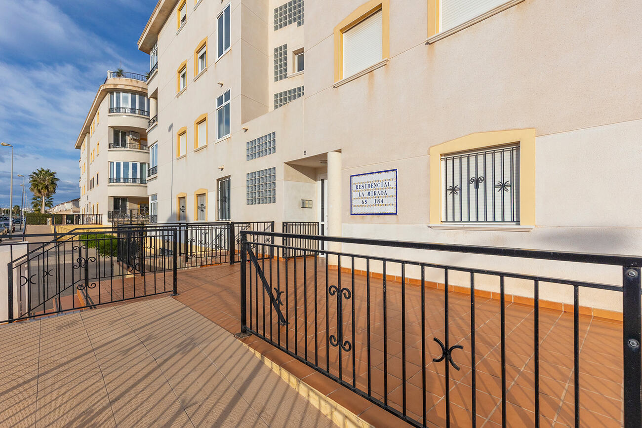 Pool area in apartment for sale in Orihuela Costa