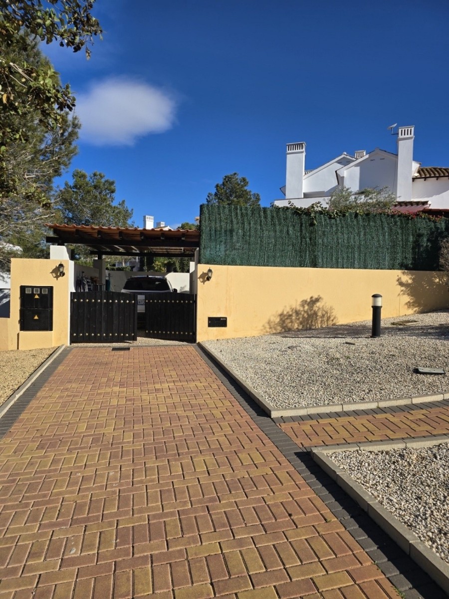 Dining area in villa for sale in Fuente Alamo