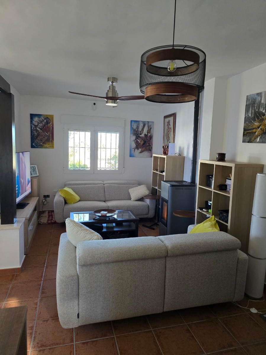 Pool area in villa for sale in Fuente Alamo