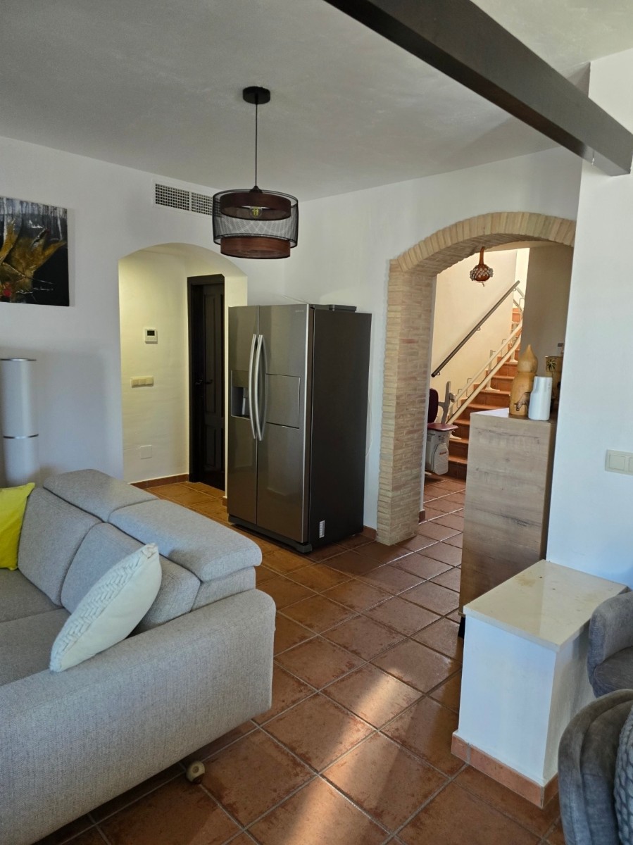 Garden in villa for sale in Fuente Alamo