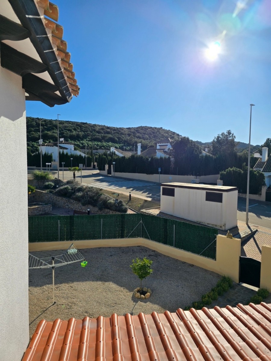 Garden in villa for sale in Fuente Alamo