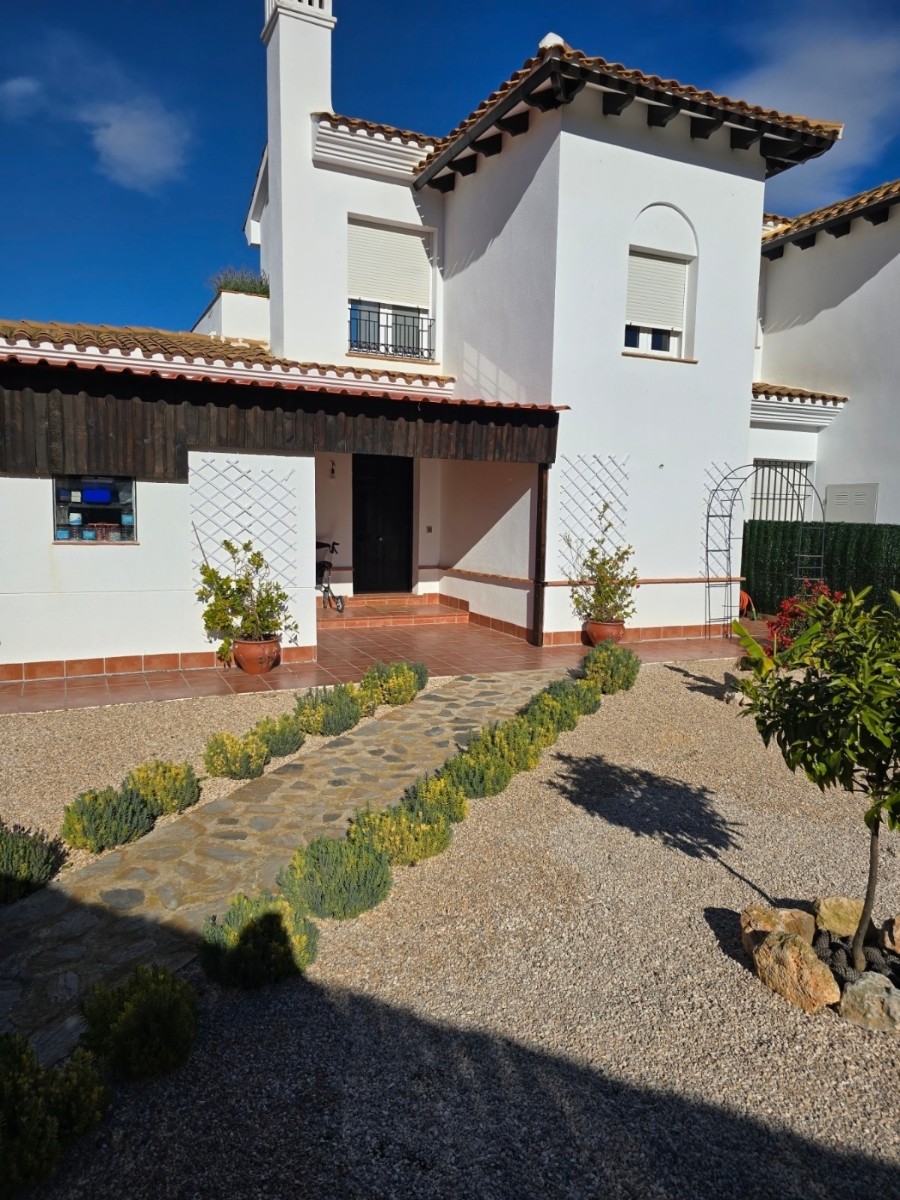 Bedroom in villa for sale in Fuente Alamo