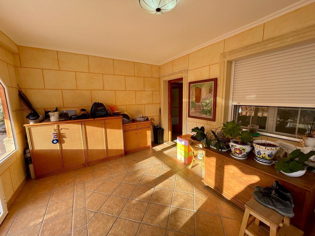 Dining area in villa for sale in Albatera