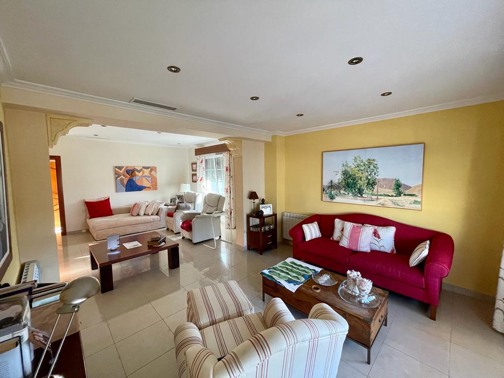 Kitchen in villa for sale in Albatera