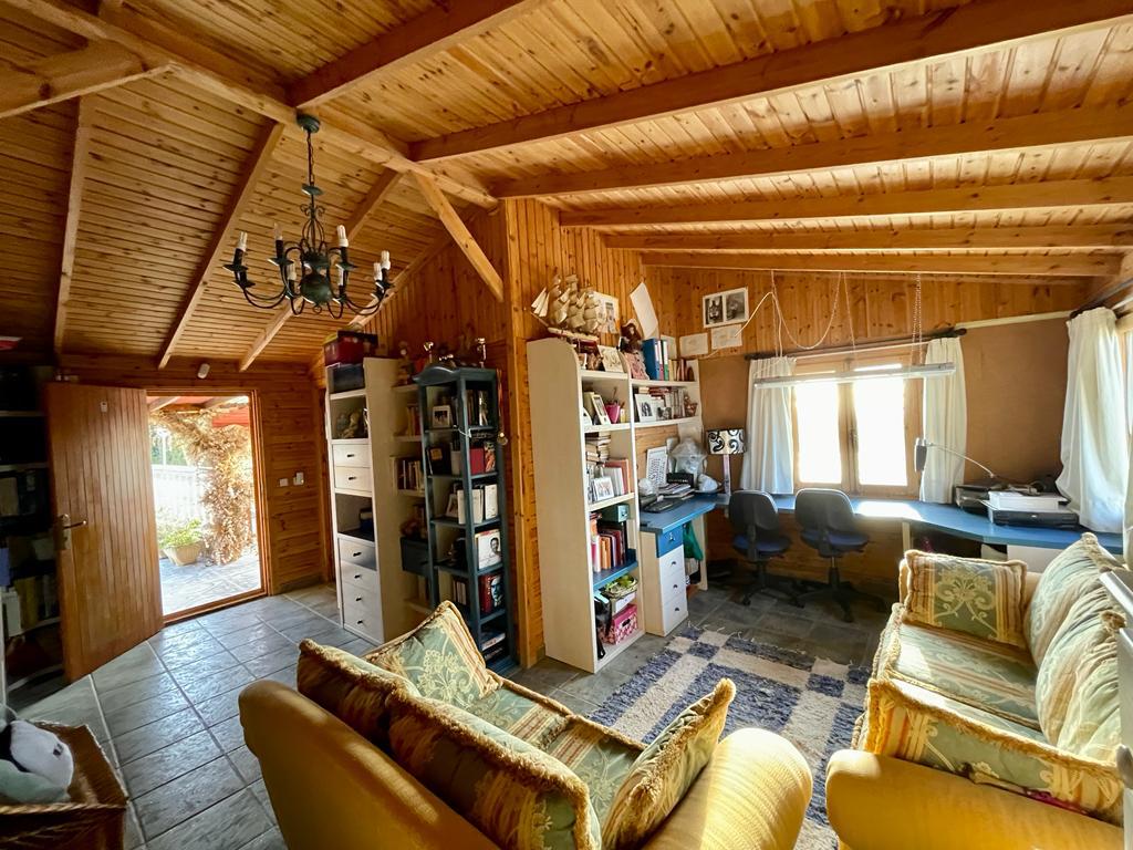 Living room in villa for sale in Albatera