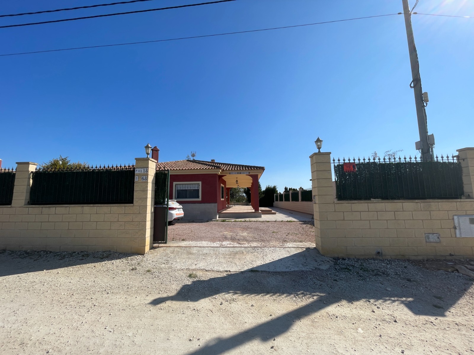 Garden in villa for sale in Albatera