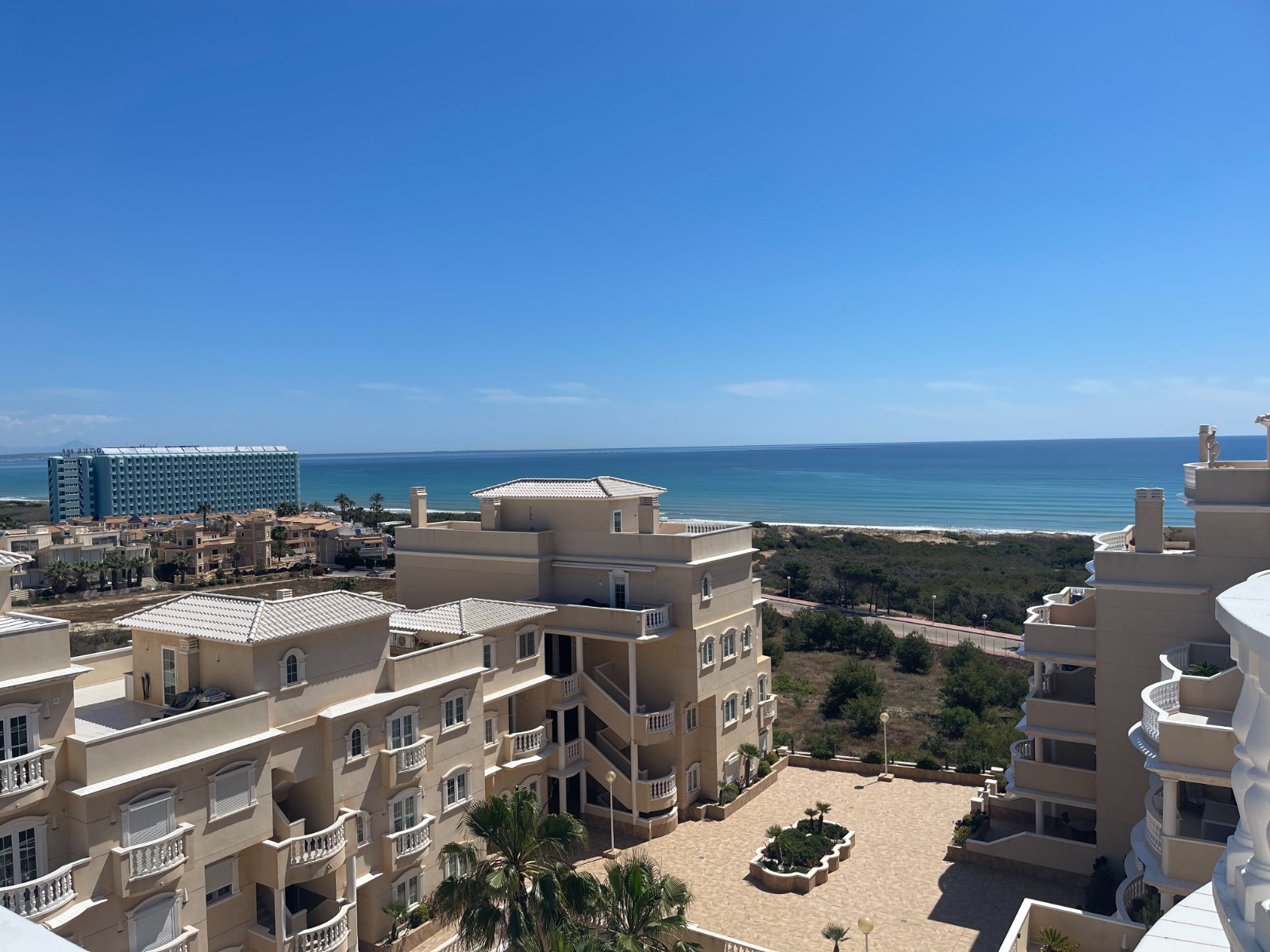 Bedroom in apartment for sale in Guardamar del Segura