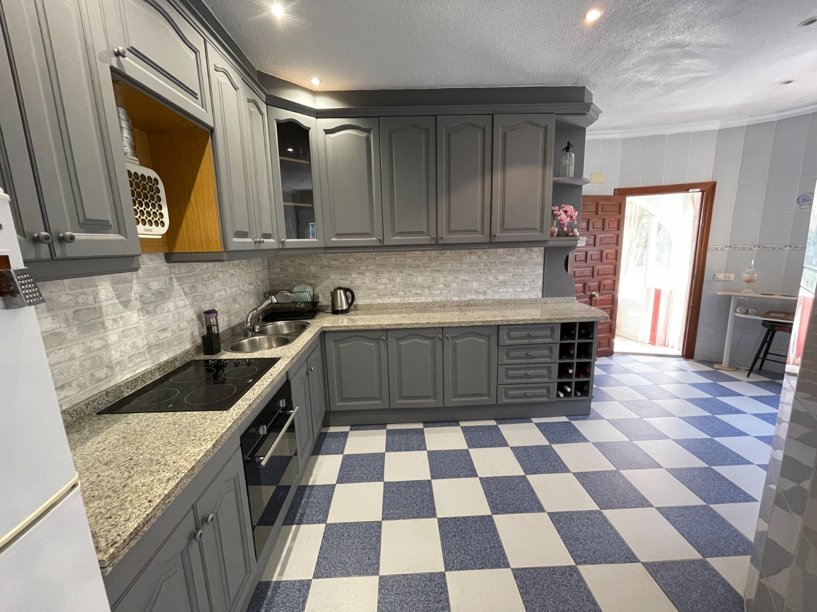 Terrace in villa for sale in Ciudad Quesada