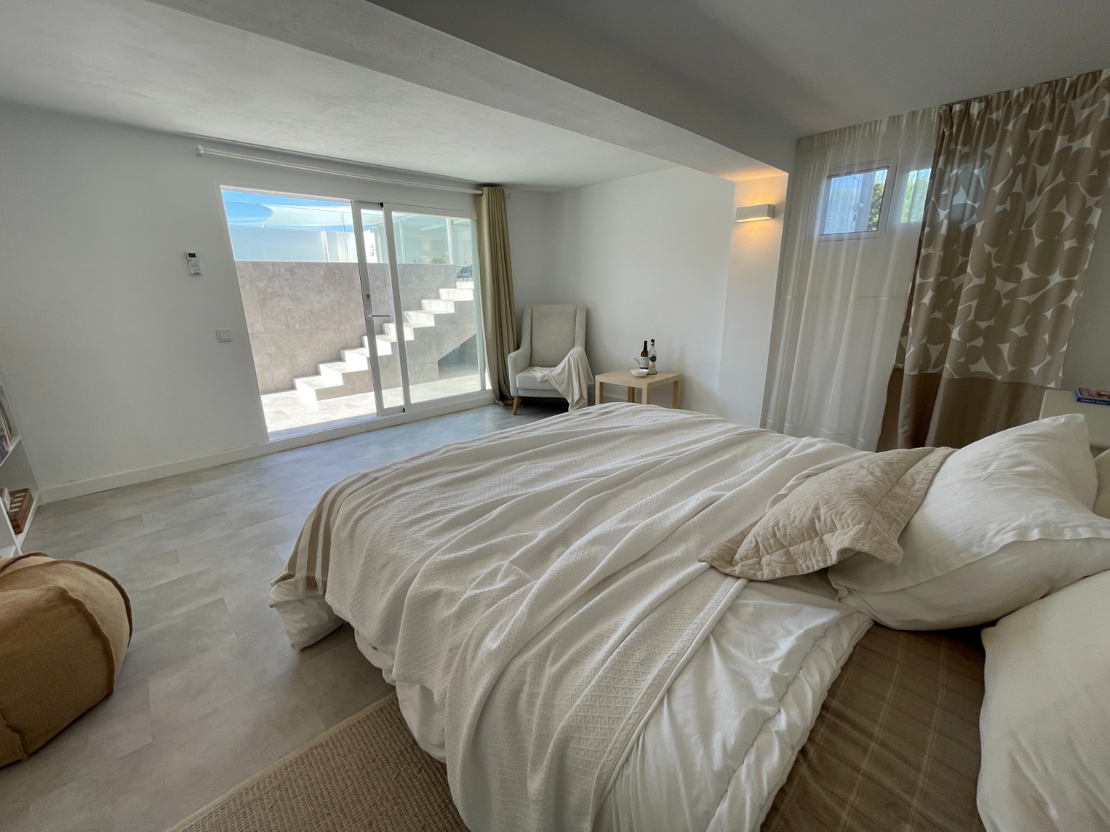 Exterior view in villa for sale in Orihuela