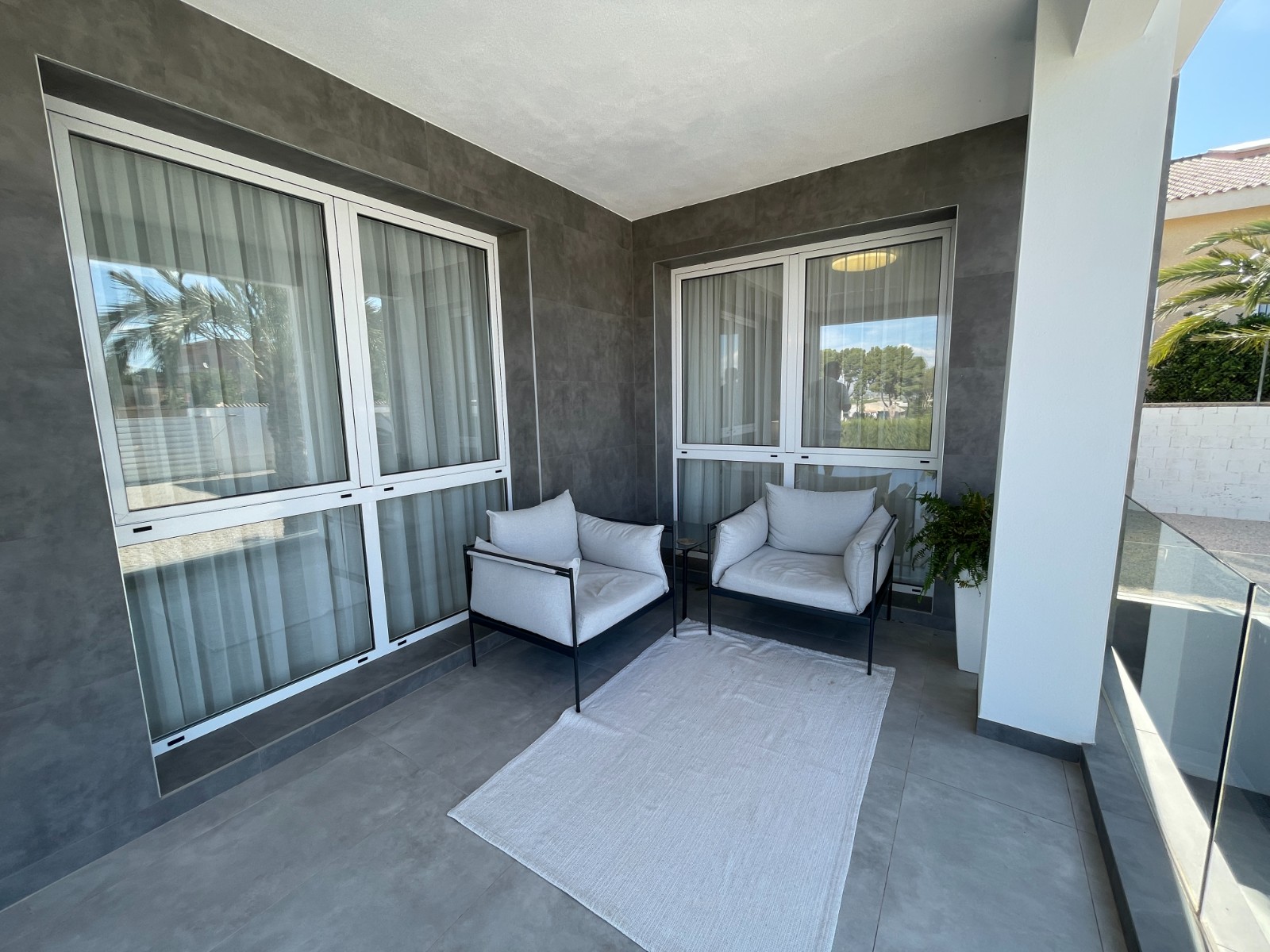 Bathroom in villa for sale in Orihuela