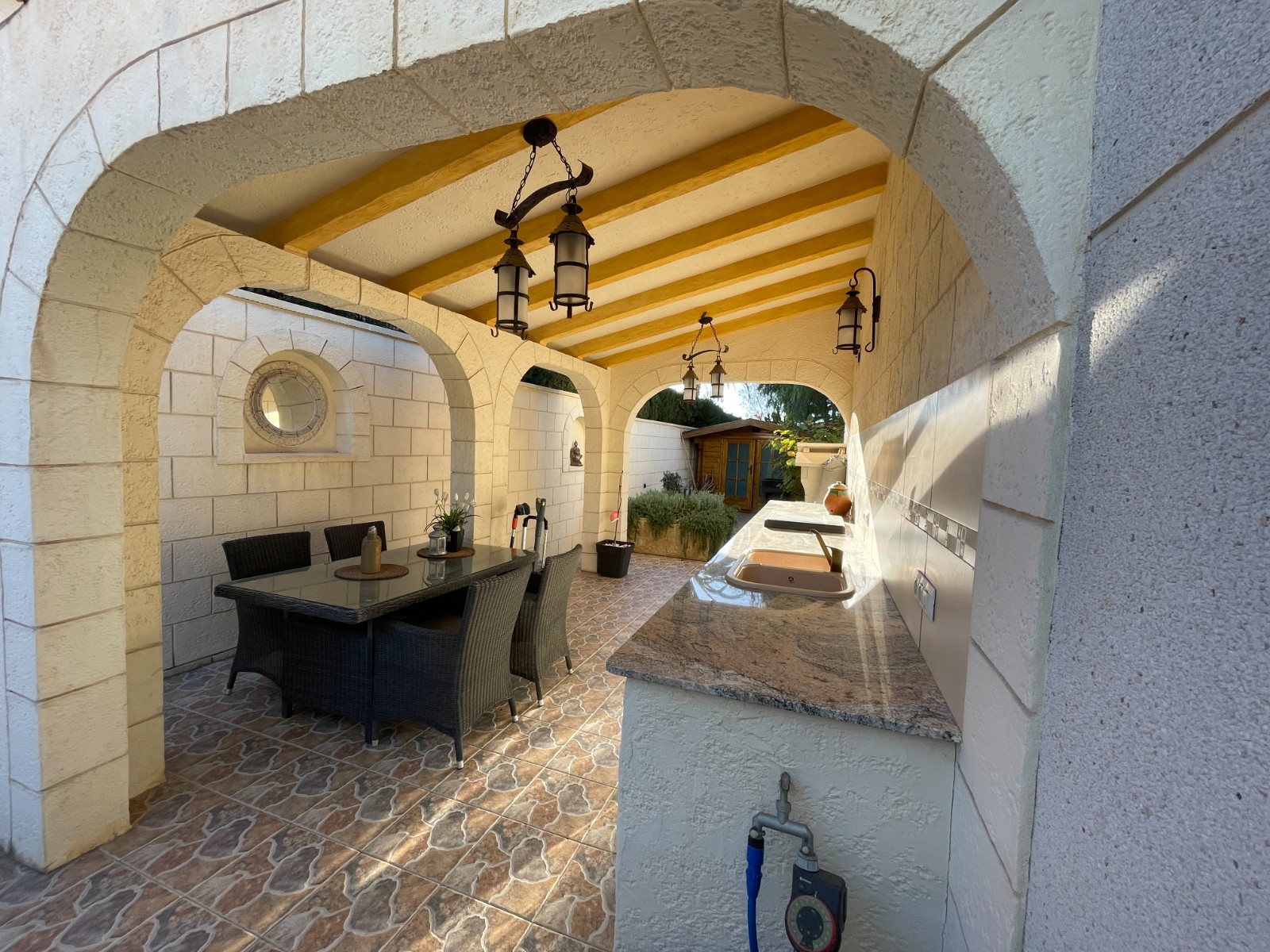 Charming Villa in Benijófar Located in a quiet and popular area between Rojales and Ciudad Quesada,