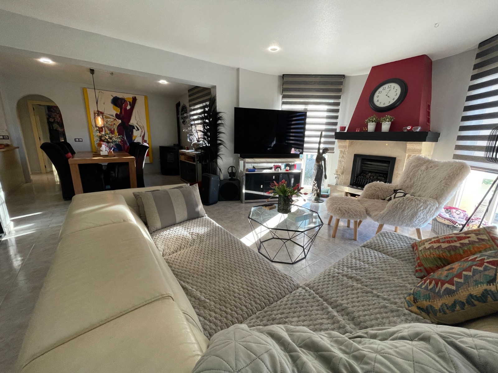 Dining area in villa for sale in Benijofar