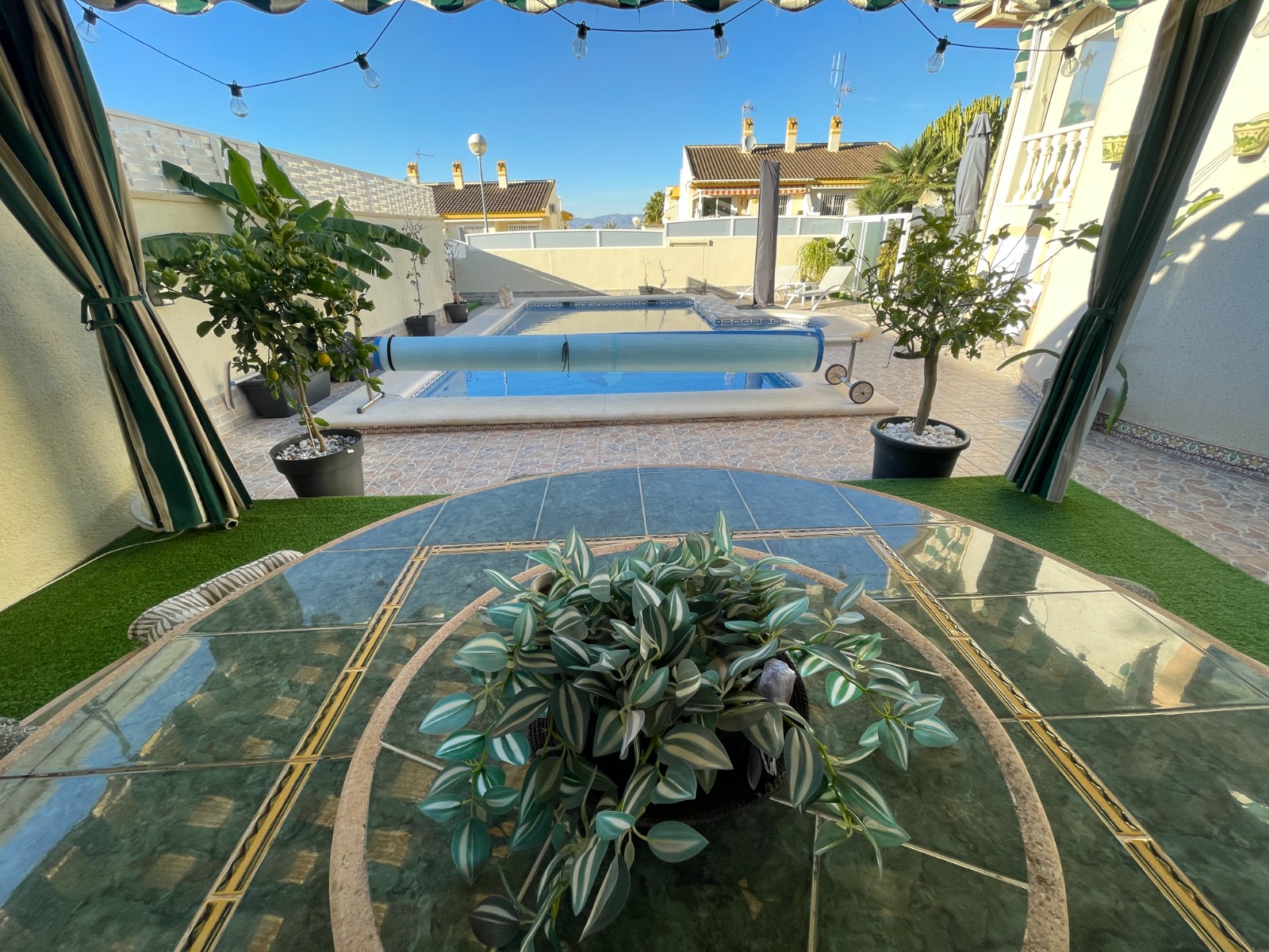 Dining area in villa for sale in Benijofar