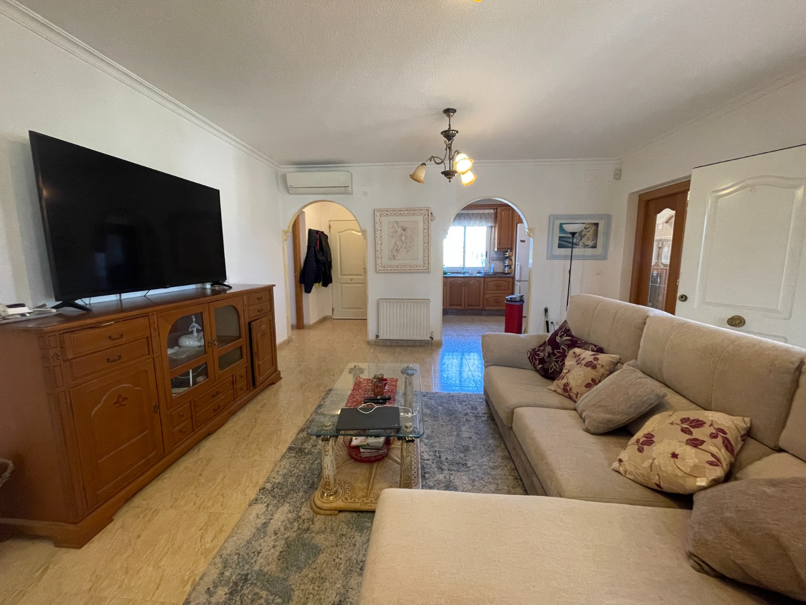 Kitchen in villa for sale in Catral