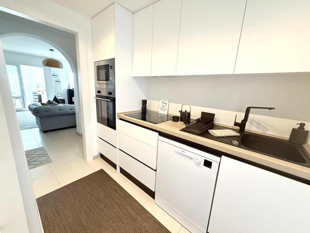 Garden in apartment for sale in Hacienda Riquelme Golf Resort