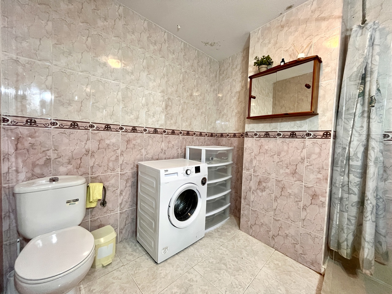 Pool area in apartment for sale in San Miguel de Salinas