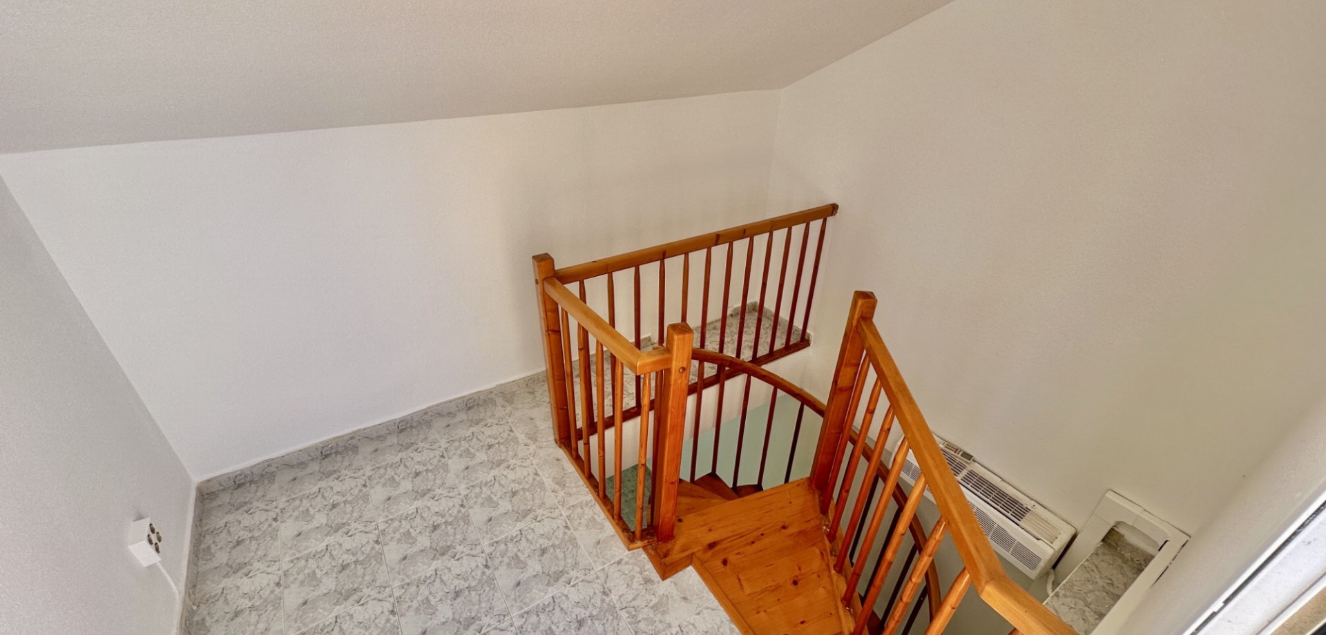 Garden in apartment for sale in Orihuela Costa