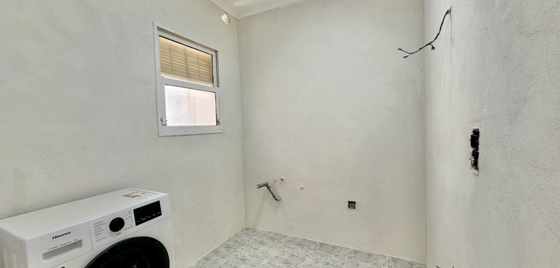 Bedroom in apartment for sale in Orihuela Costa