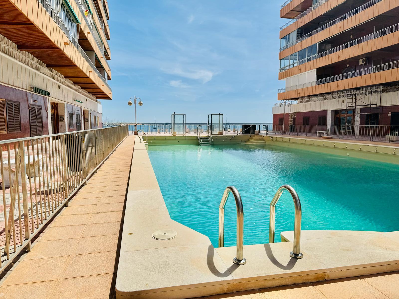 Kitchen in apartment for sale in Torrevieja