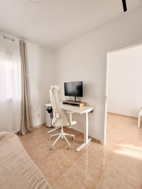 Garden in penthouse for sale in Torrevieja