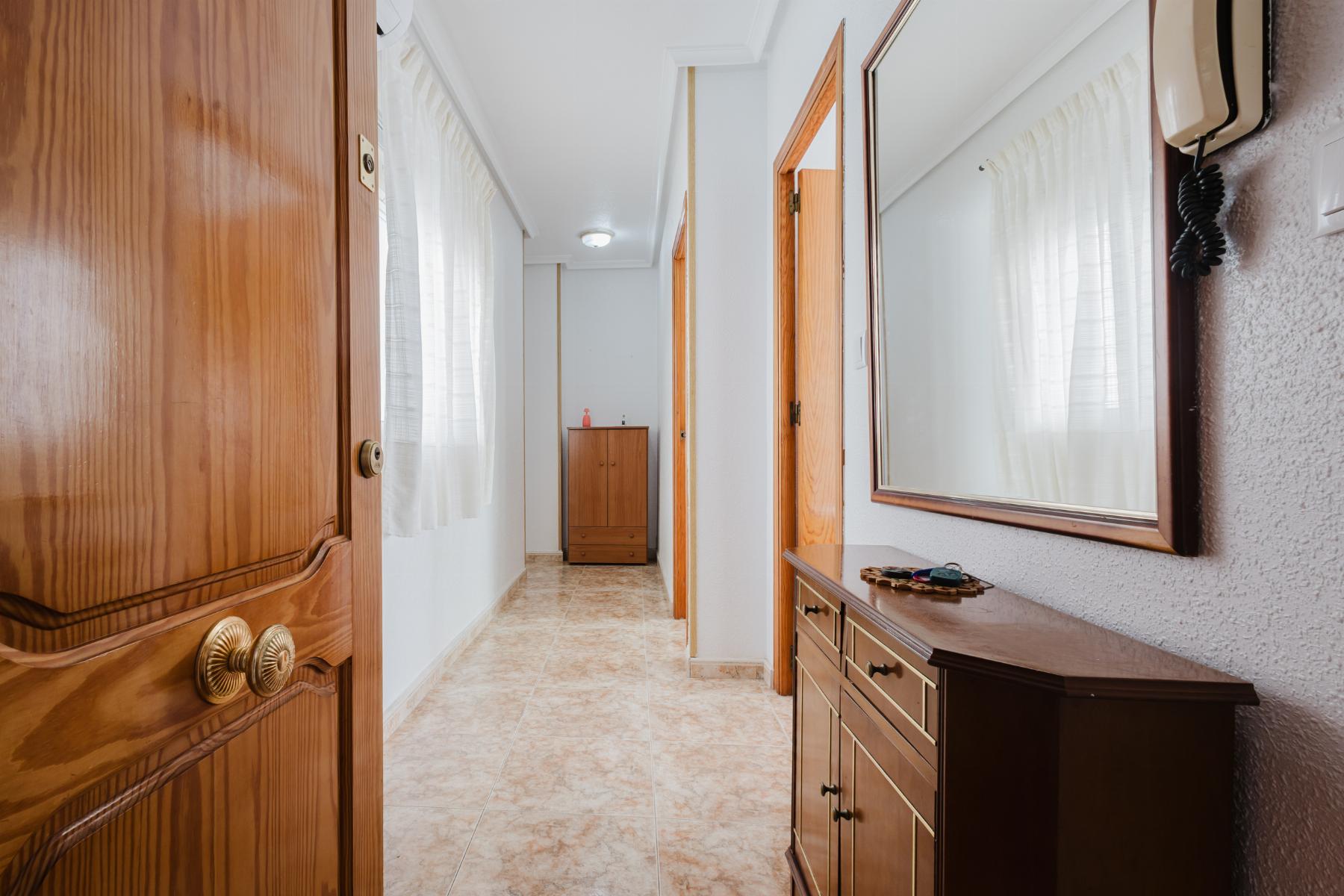 YOUR PENTHOUSE IN TORREVIEJA LIVE WHERE OTHERS VACATION Price €149