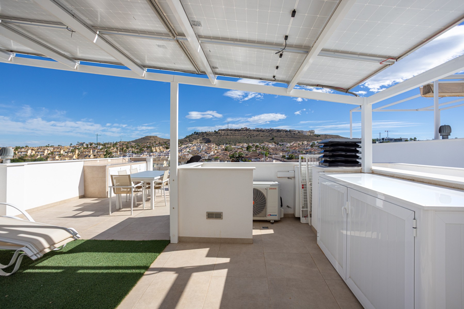 Garden in villa for sale in Benijofar