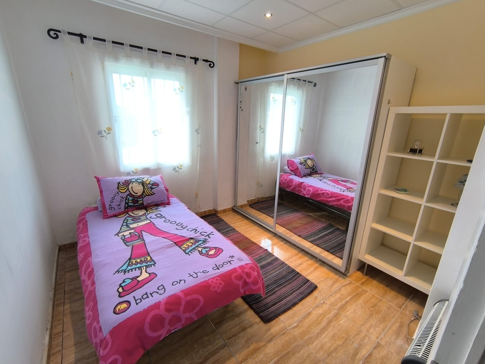 Living room in villa for sale in Villena