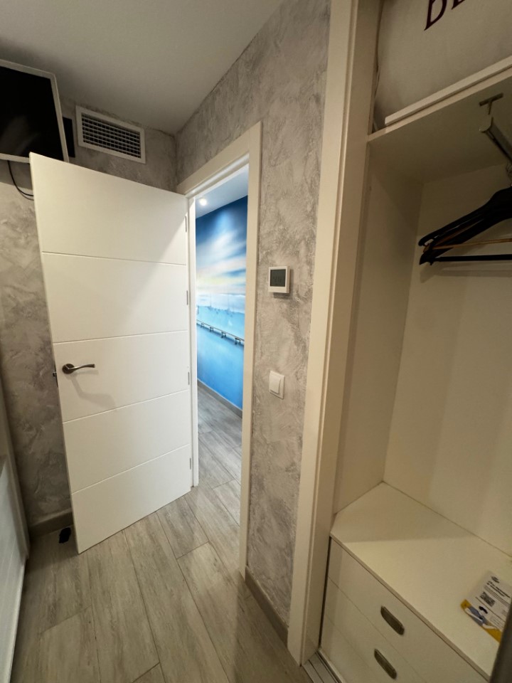 Bedroom in bungalow for sale in San Javier