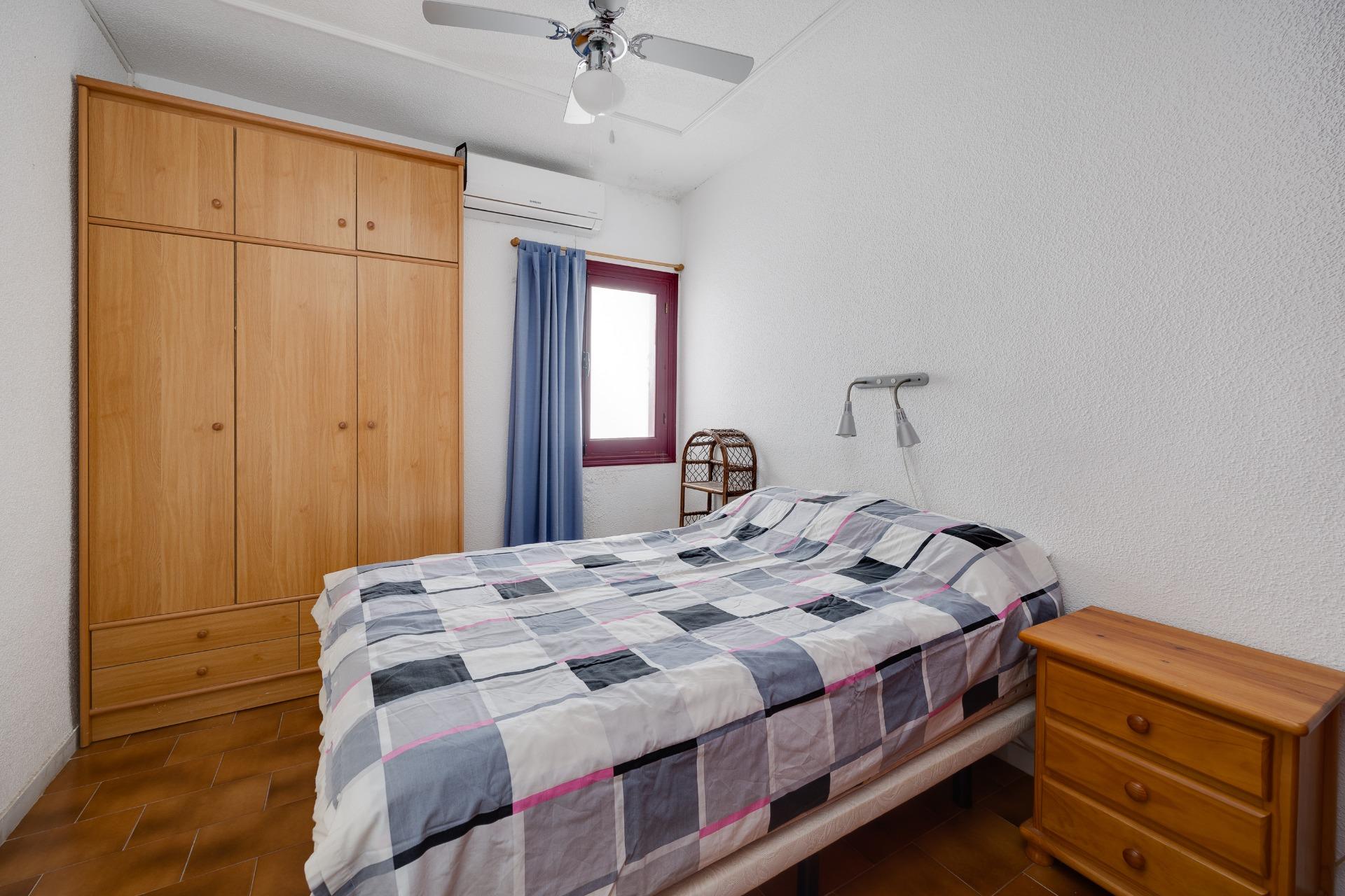Terrace in bungalow for sale in Torrevieja