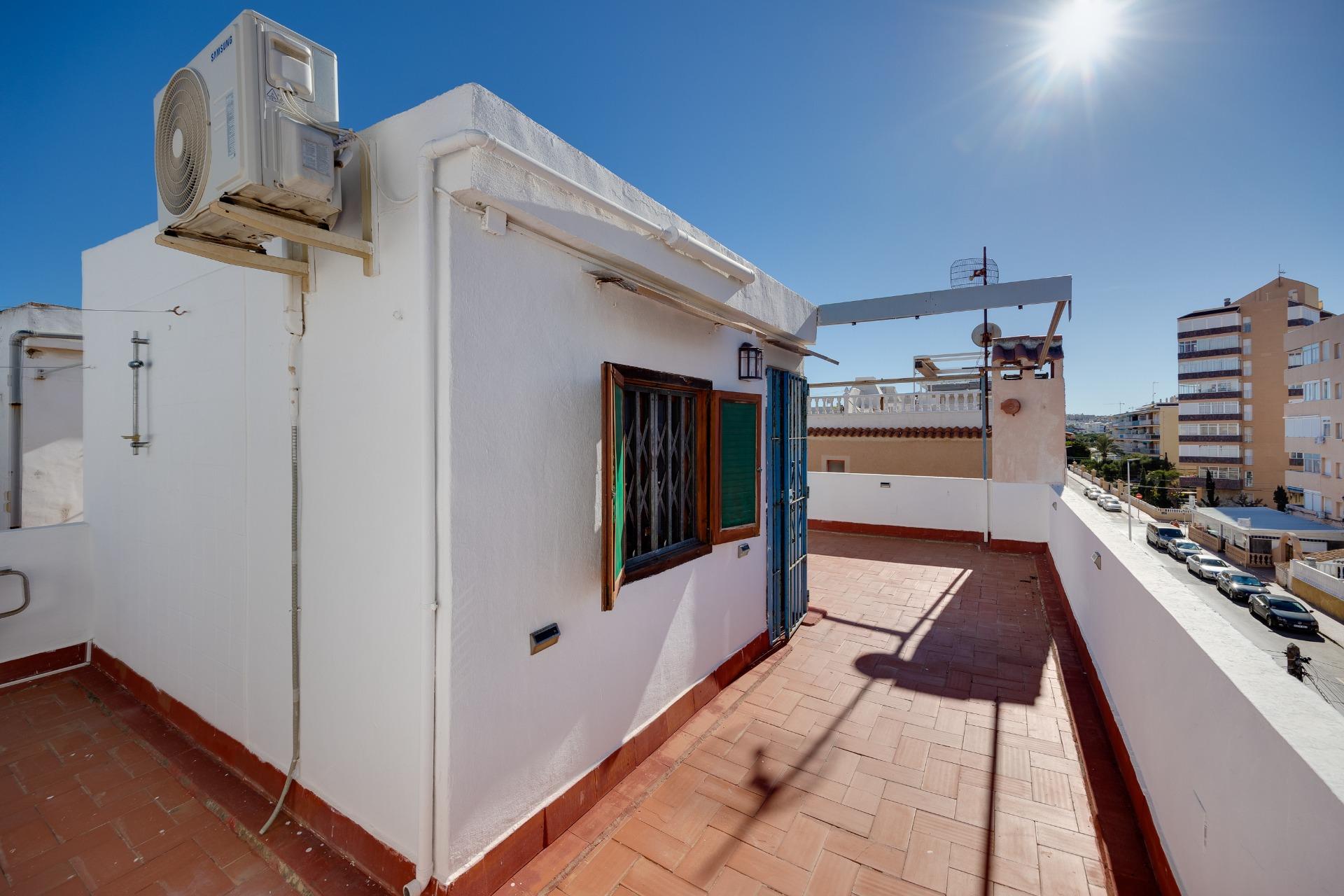 Exterior view in bungalow for sale in Torrevieja