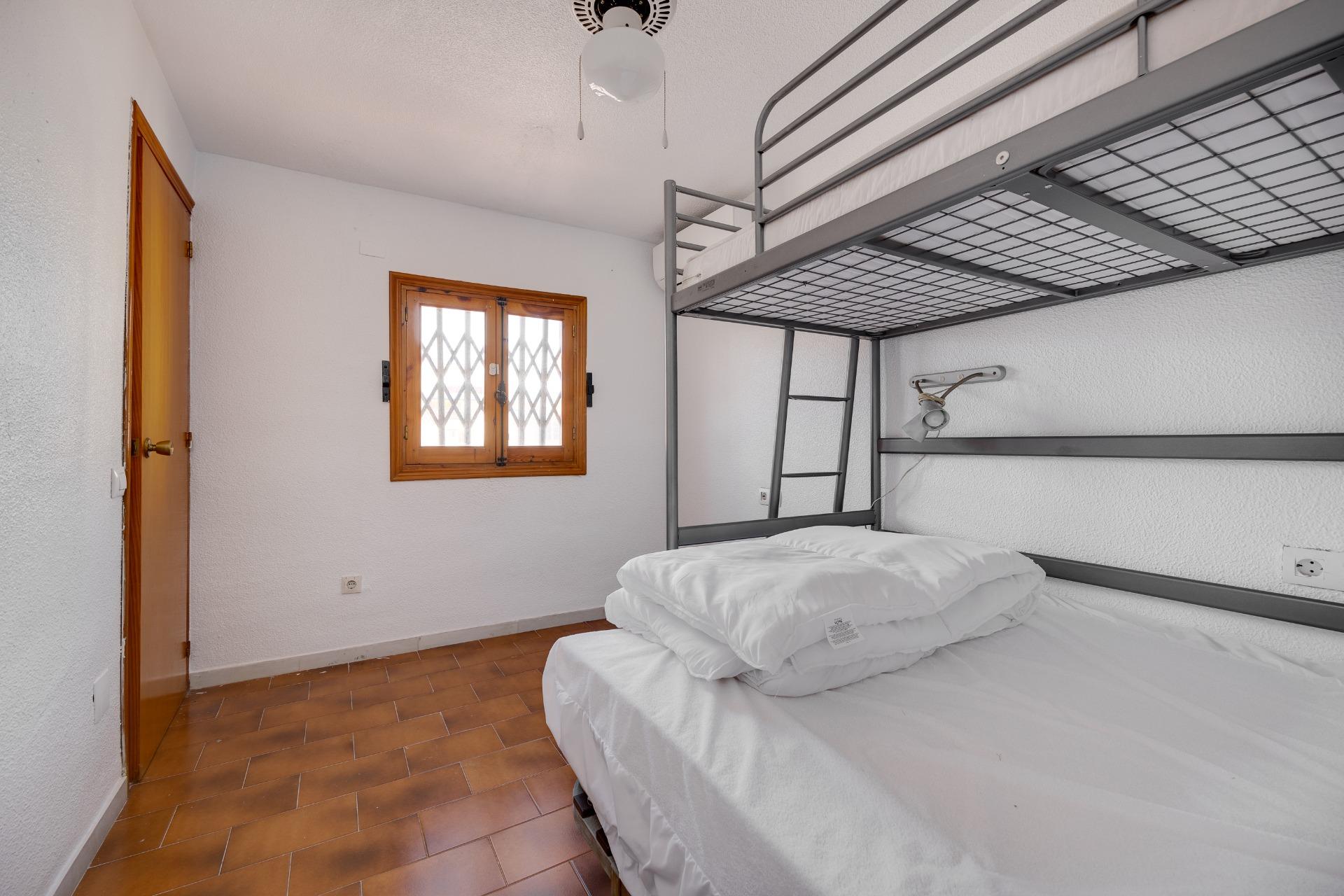 Terrace in bungalow for sale in Torrevieja