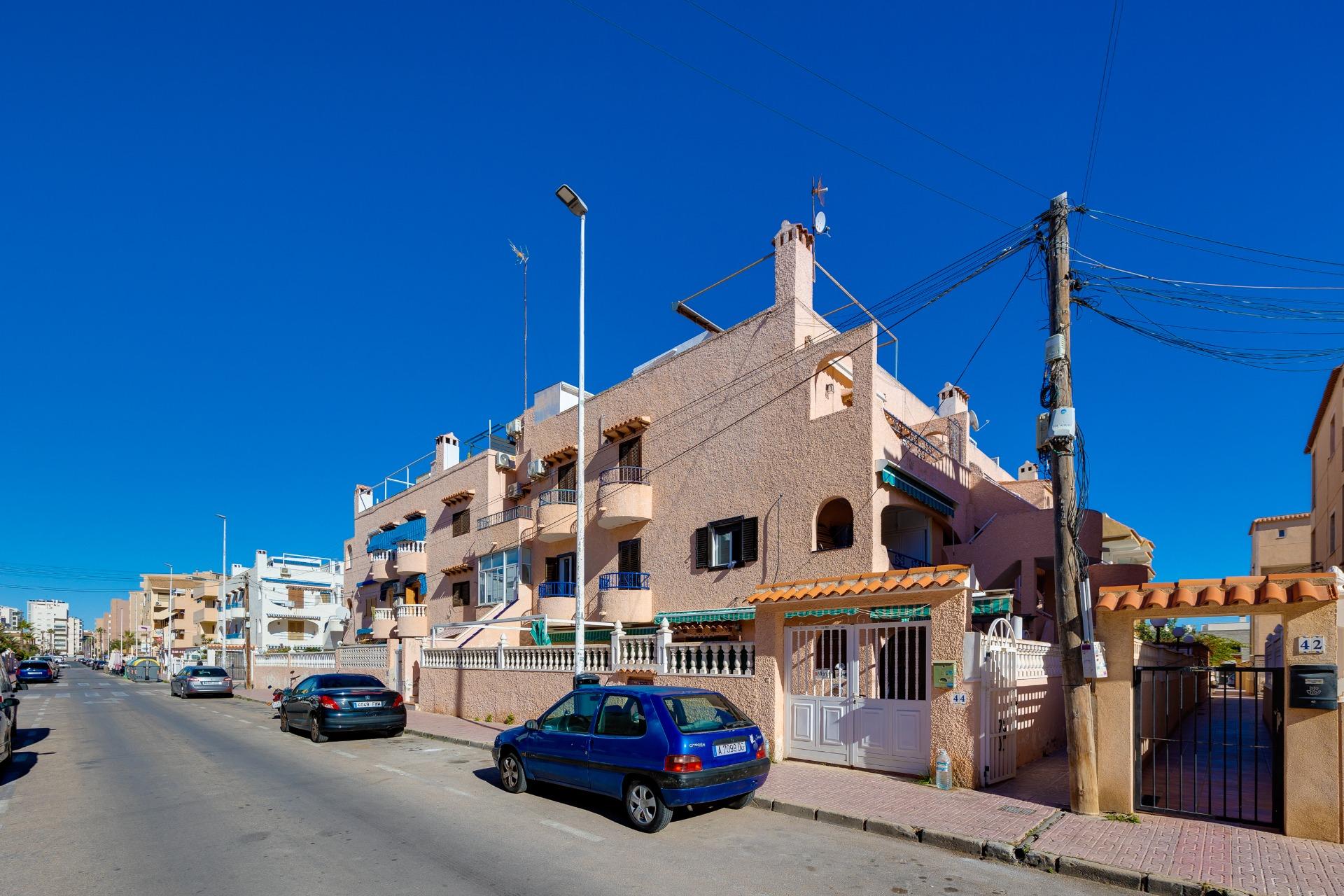 Living room in bungalow for sale in Torrevieja