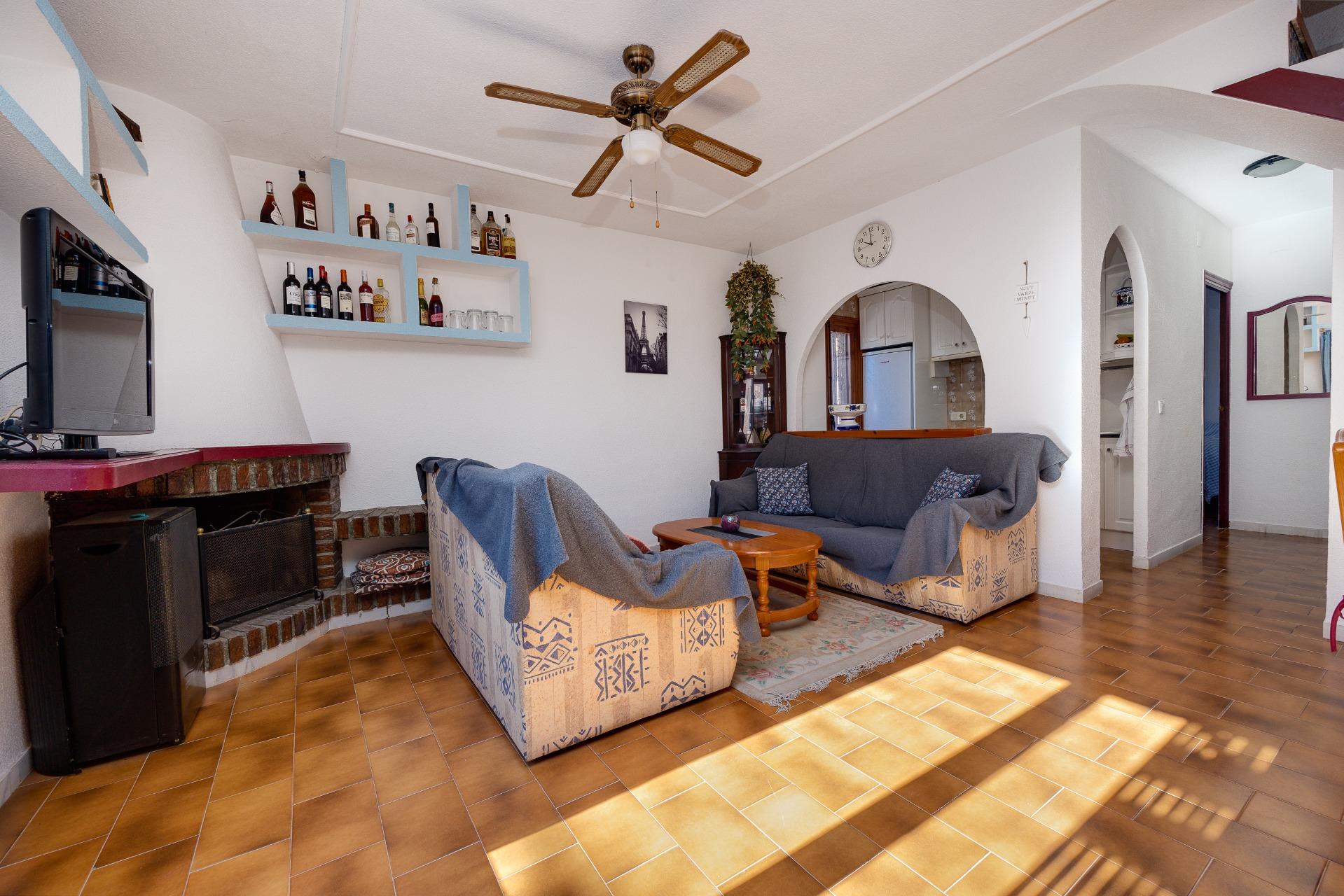 Bedroom in bungalow for sale in Torrevieja