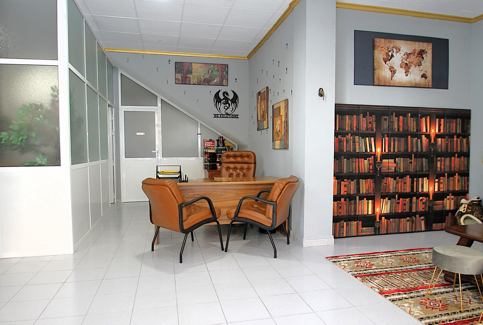 Pool area in commercial for sale in Torrevieja