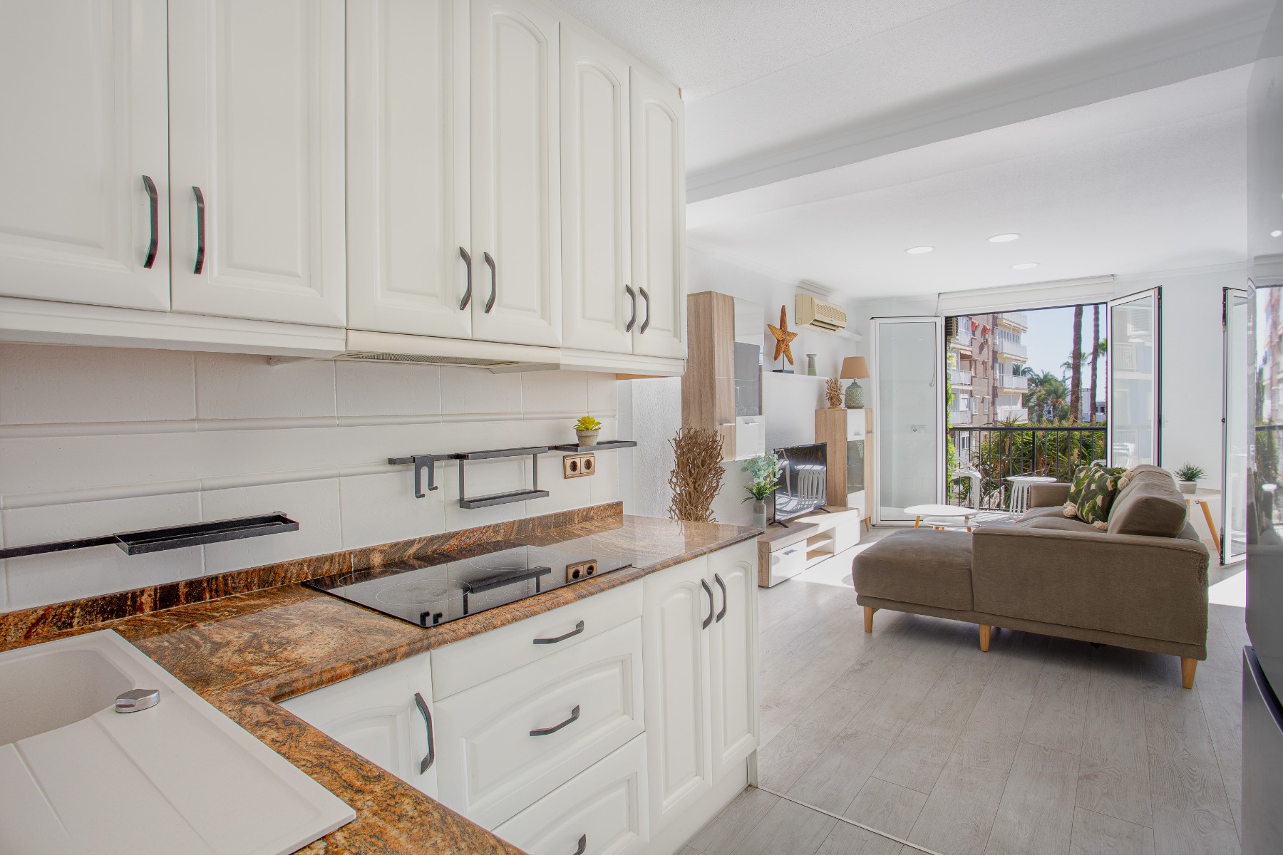 Dining area in apartment for sale in Torrevieja