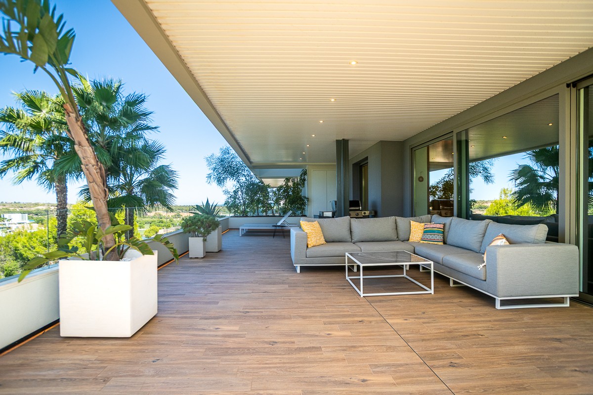 Living room in apartment for sale in Las Colinas Golf
