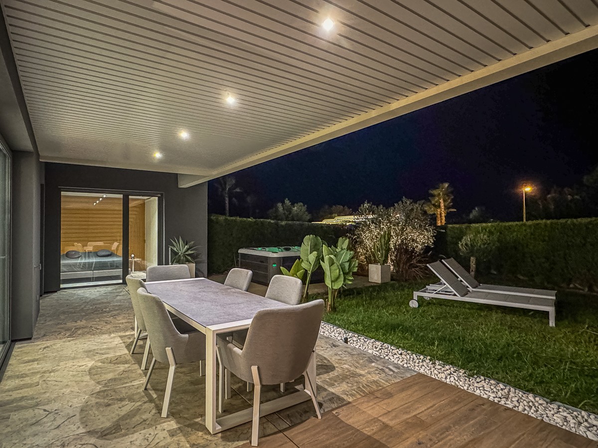 Dining area in apartment for sale in Las Colinas Golf