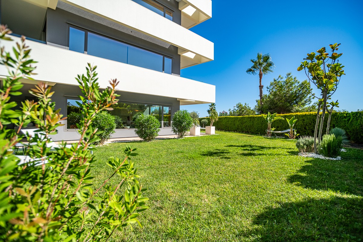 Living room in apartment for sale in Las Colinas Golf