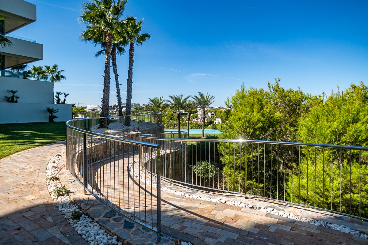 Dining area in apartment for sale in Las Colinas Golf