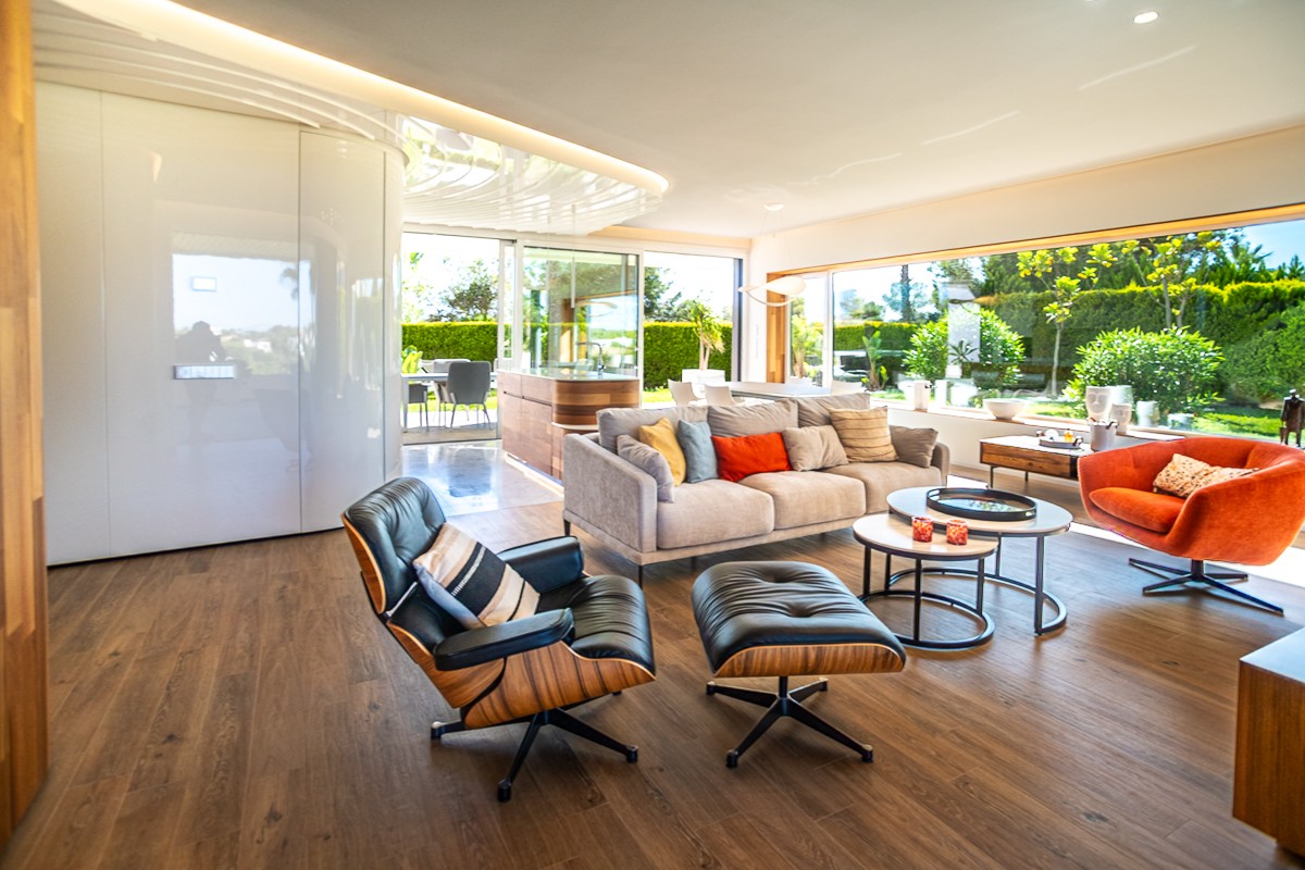 Garden in apartment for sale in Las Colinas Golf