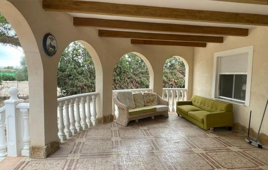 Kitchen in villa for sale in Daya Vieja