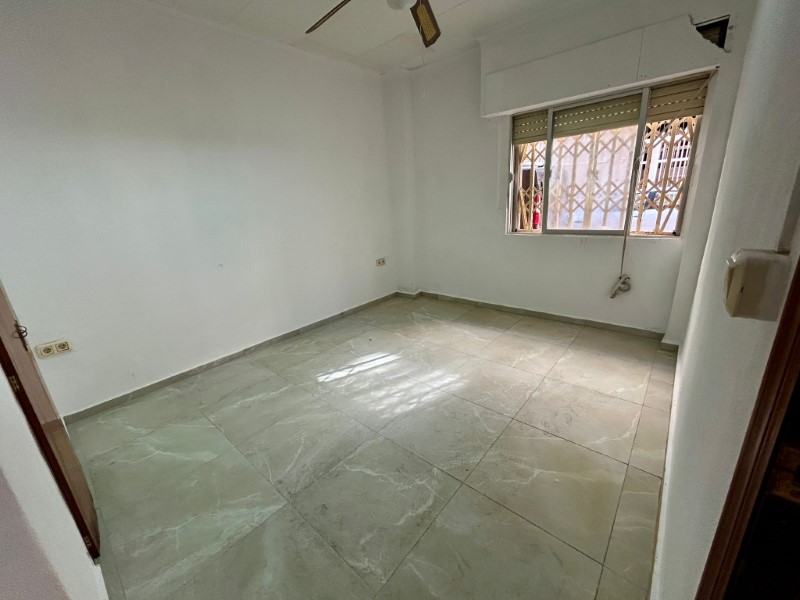 Bathroom in apartment for sale in Torrevieja
